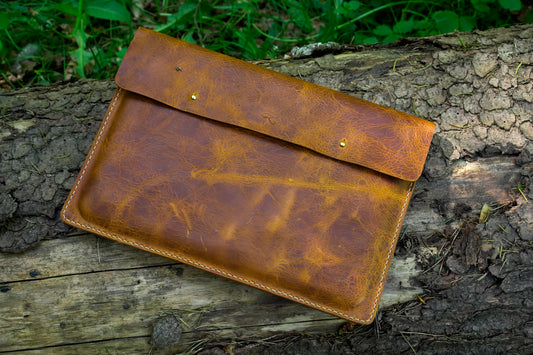 MacBook sleeve | Wax Tan (Olmo)