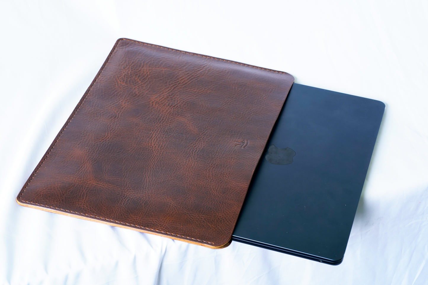 MacBook Sleeve l Medium Brown (Tobacco)