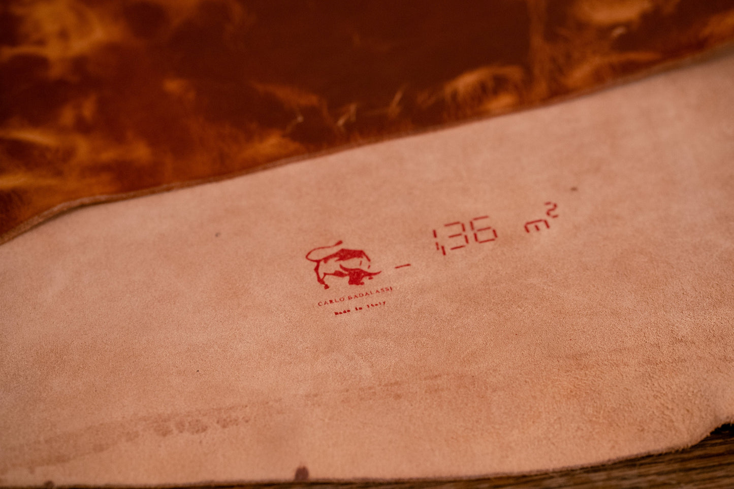 Leder Handytasche Crossbody – Universalpassend für alle Smartphones