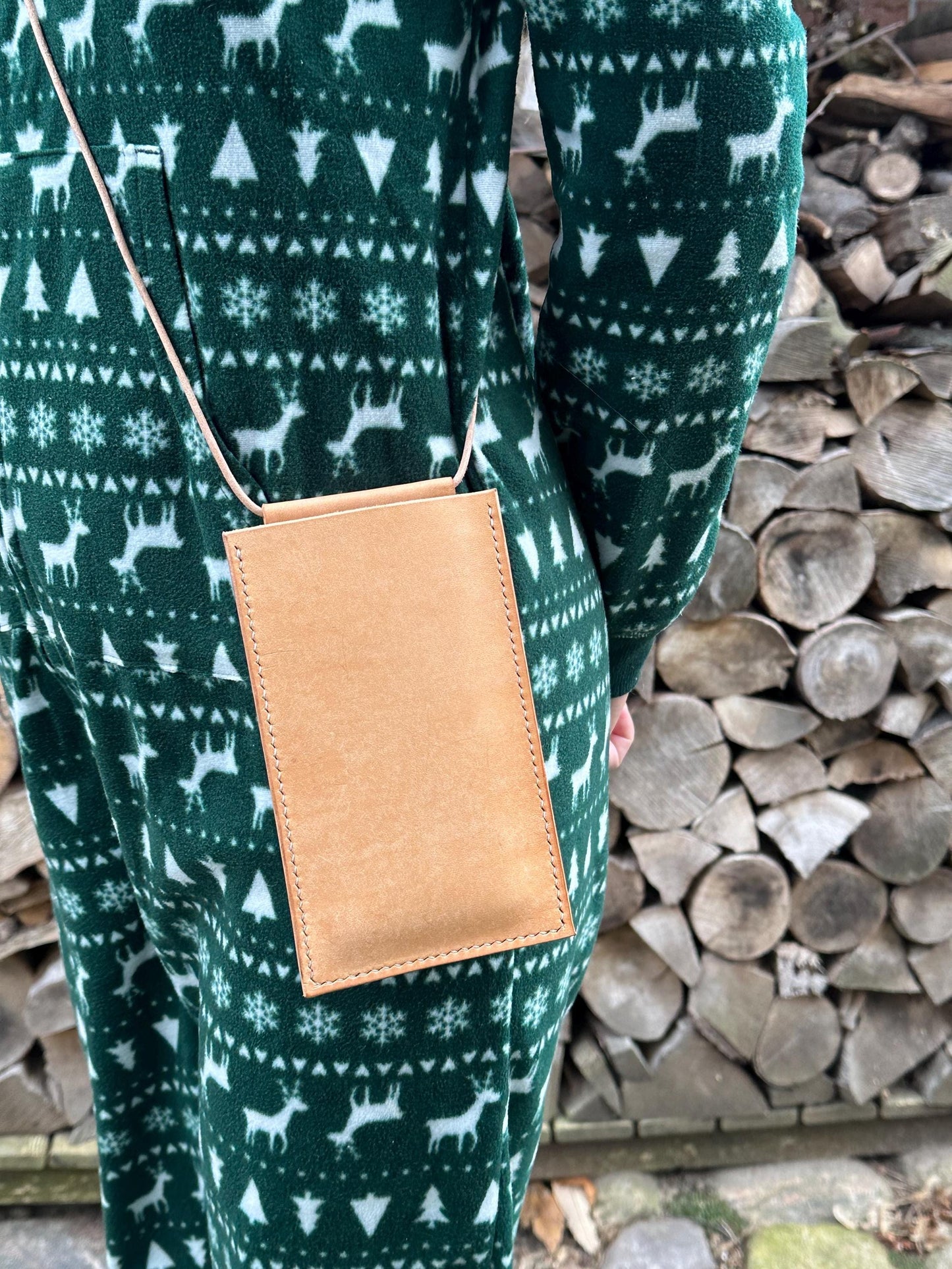 Handytasche aus echtem hochwertigen italienischen Leder |Badalassi Carlo Leder | Mini Crossbody Bag | iPhone Etui aus Leder | 100% Handmade