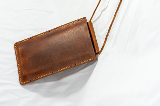 Leder Handytasche Mini Crossbody Bag Umhängetasche aus hochwertigem Leder Smartphonetasche iPhone Etui 100% Handmade