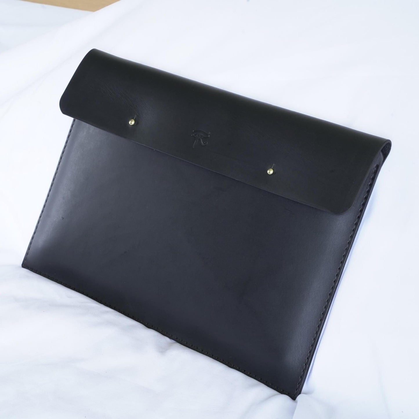 MacBook sleeve | leather MacBook sleeve | MacBook sleeve | minimalist MacBook sleeve | 13", 14", 15", 16" | black