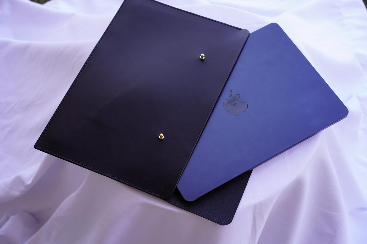 MacBook sleeve | leather MacBook sleeve | MacBook sleeve | minimalist MacBook sleeve | 13", 14", 15", 16" | black
