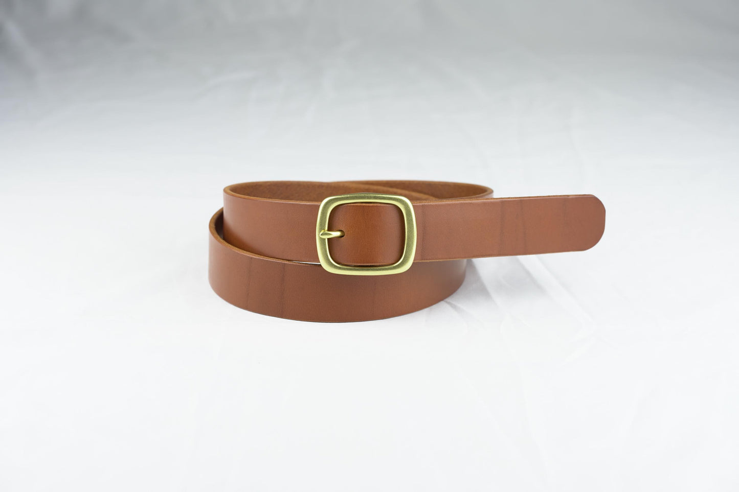 leather belt Handmade vegetable tanned Italian leather Polished Brass Buckle