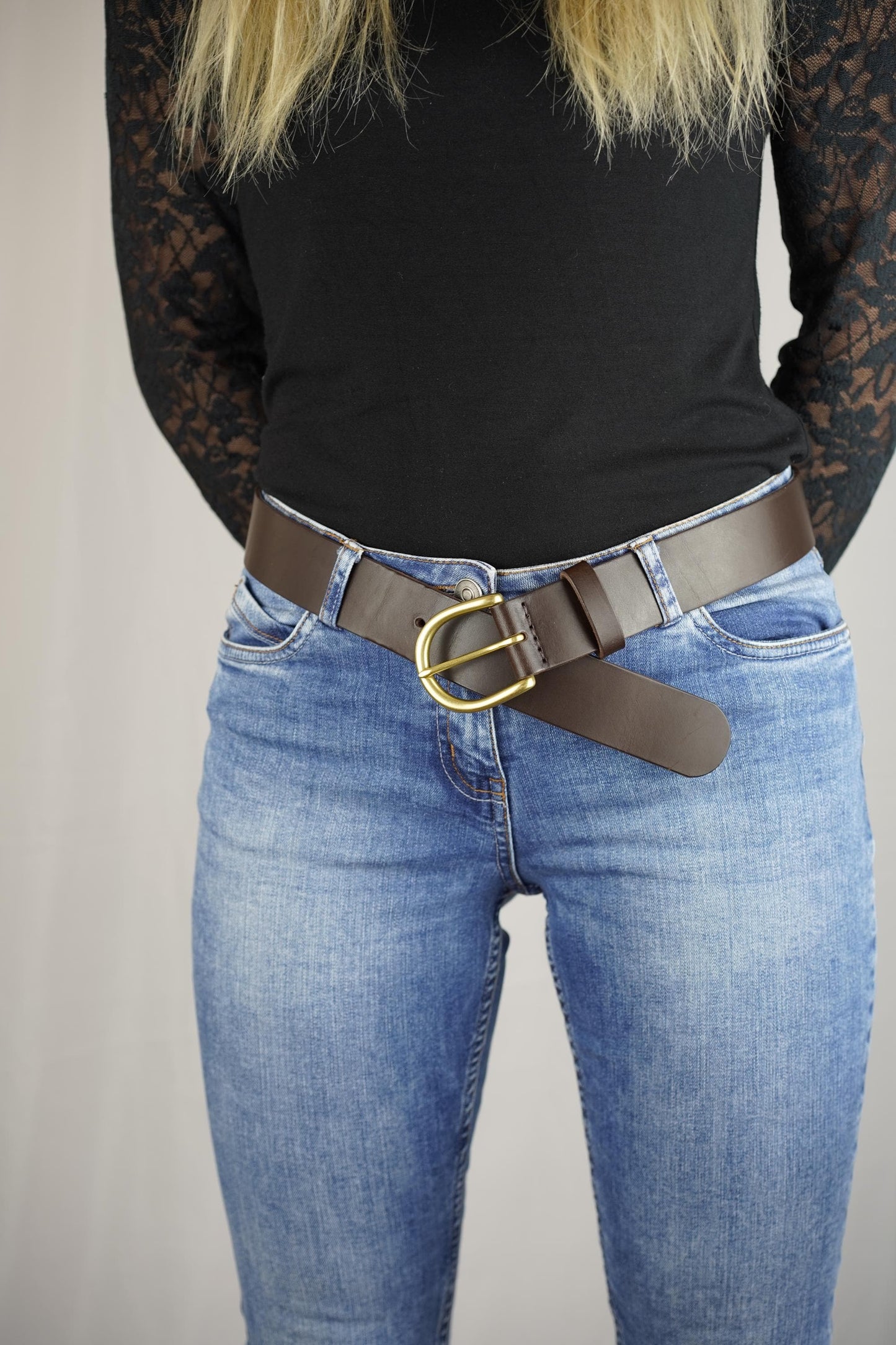 leather belt Handmade vegetable tanned Italian leather Polished Brass Buckle