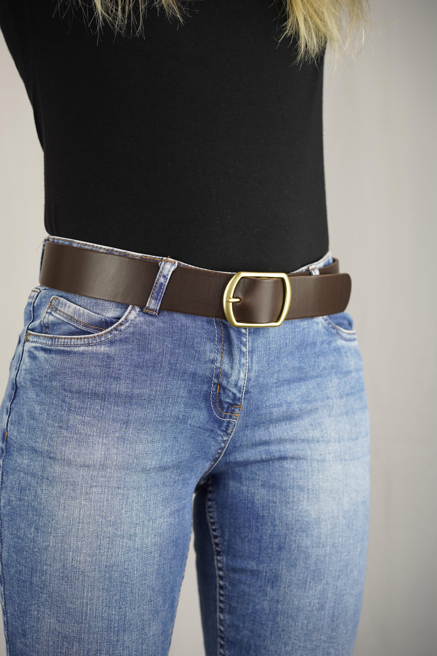 leather belt Handmade vegetable tanned Italian leather Polished Brass Buckle