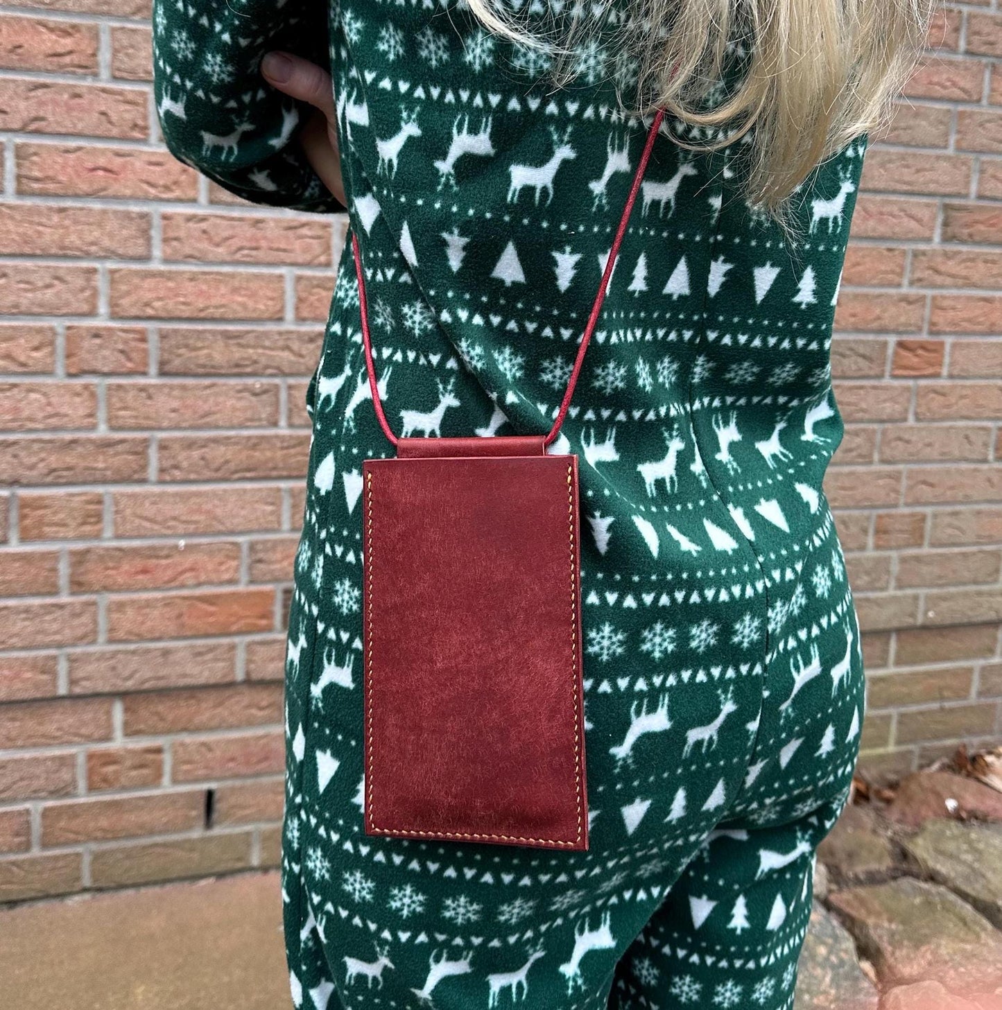 Handgemachte Leder-Handyhülle für iPhone | Crossbody-Tasche aus pflanzlich gegerbtem Leder aus Italien l Handgenäht