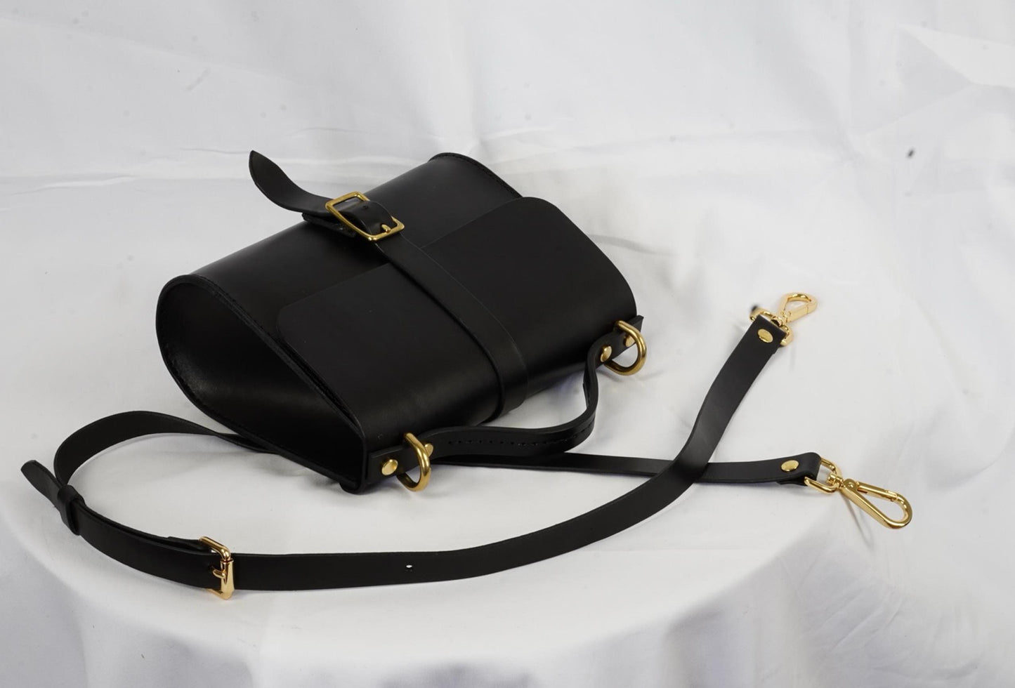 Handgenähte Ledertasche Leder Crossbody Bag Leder Schultertasche Leder Umhängetasche Tasche komplett Handmade