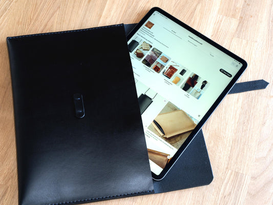 MacBook Lederhülle Notebook Hülle mit Klappe Laptop Sleeve minimalistische MacBook Hülle | 13", 14", 15", 16" Notebook 17 Schwarz