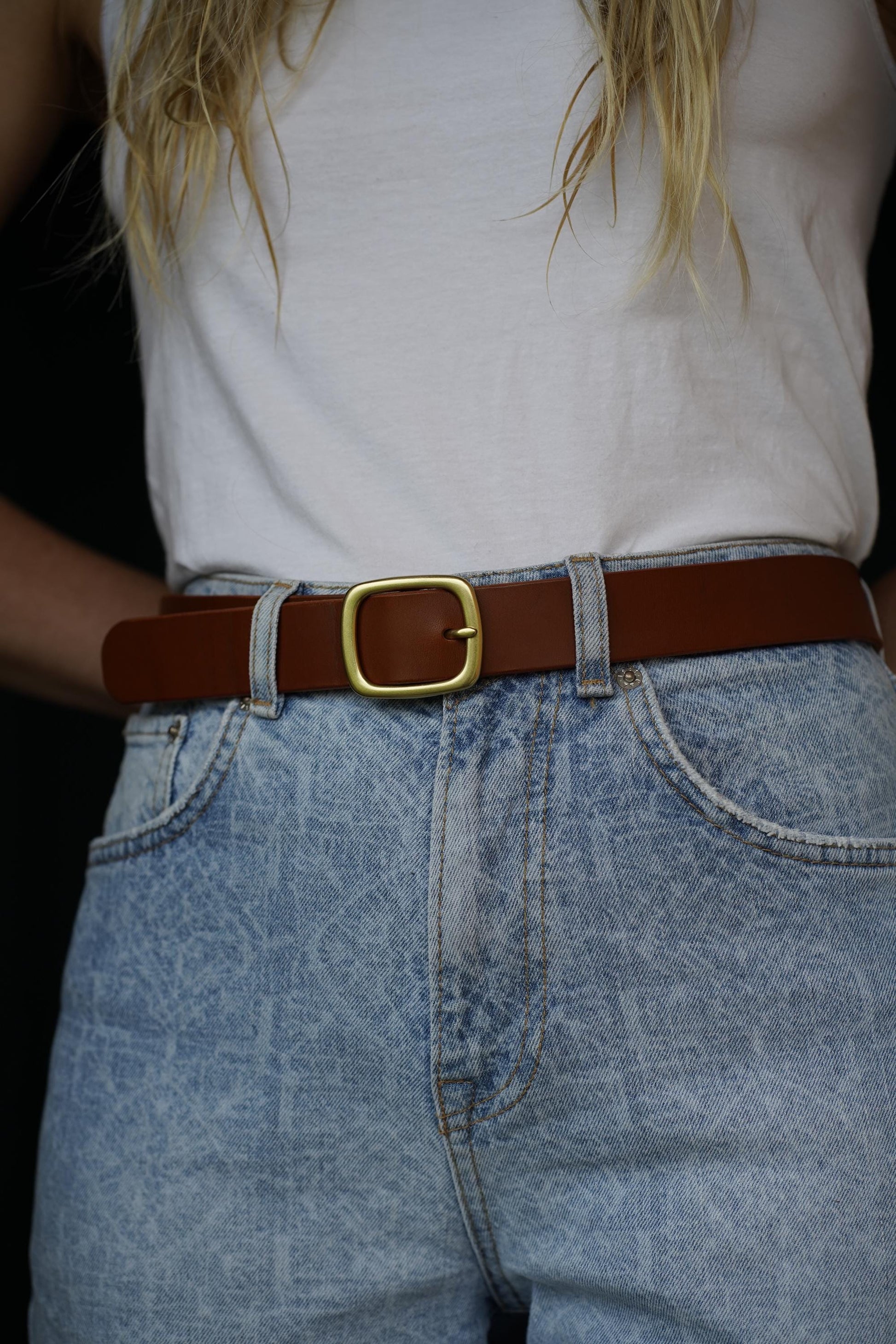 leather belt Handmade vegetable tanned Italian leather Polished Brass Buckle