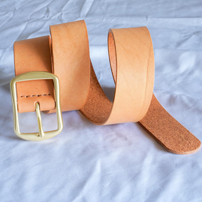 leather belt Handmade vegetable tanned Italian leather Polished Brass Buckle