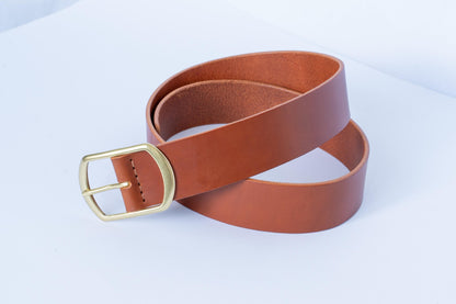 custom-made leather belt from vegetable-tanned Tuscan leather | Handcrafted Women belt | Made in Germany | Leather of Italian quality