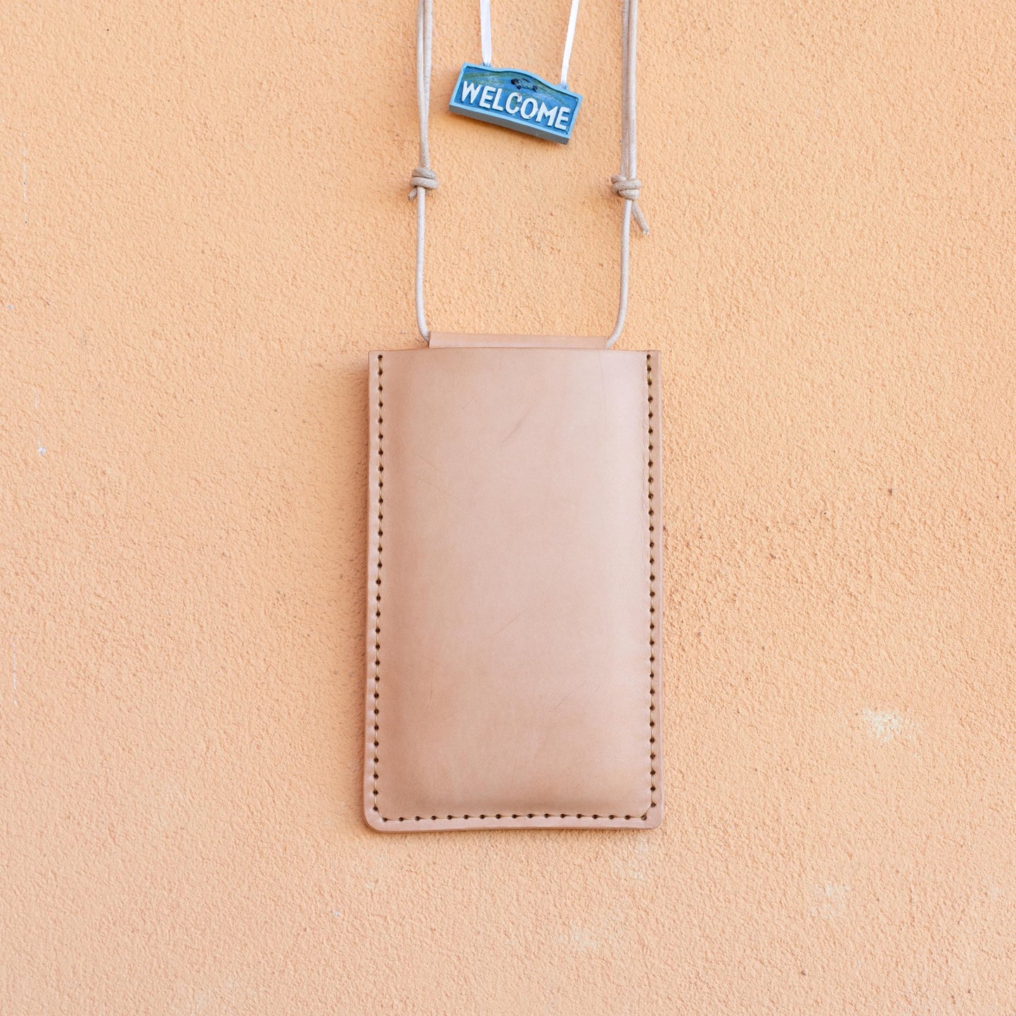 Handcrafted Leather Cell Phone Case with Customizable Details | Unique iPhone Case from Vegetable-Tanned Premium Leather | iPhone cover