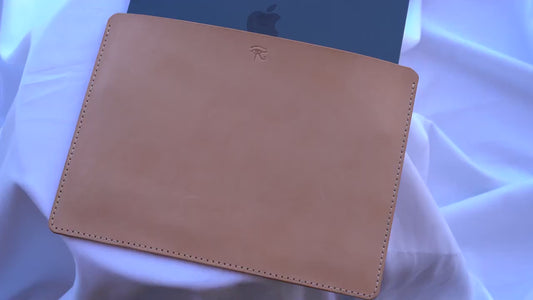 MacBook sleeve | leather MacBook sleeve | MacBook sleeve | minimalist MacBook sleeve | 13", 14", 15", 16" |